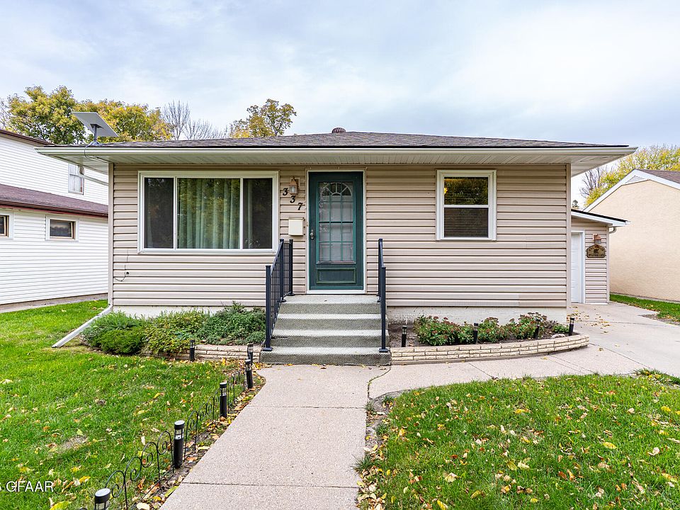 1st image of 337 Hurlbut St