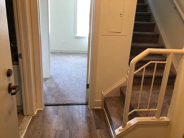 Canal House — Photo 11