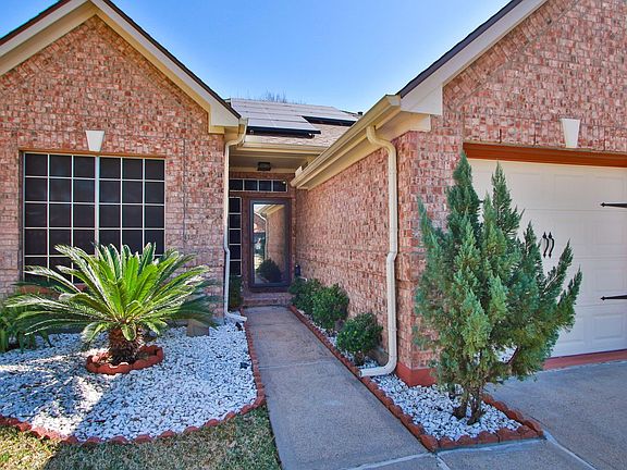 2nd image of 4714 Magnolia Creek Rd