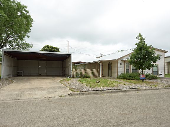 2nd image of 111 Redbud St