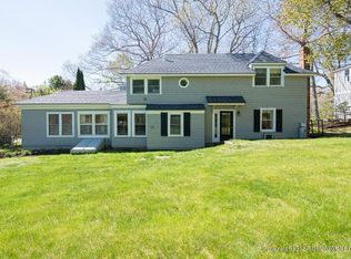 20 Main St, Sorrento, ME 04677