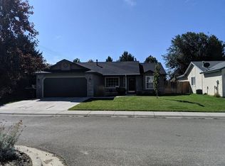 143 W John Deere St, Kuna, ID 83634