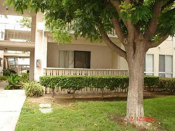 1st image of 511 Sandalwood Pl Unit 3