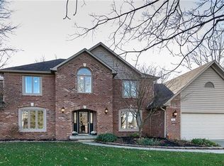 161 Derbyshire Dr, Indianapolis, IN 46229