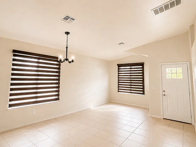 7456 S Fitzwater Ave — Photo 5