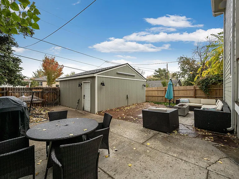2941 W Denver Pl — Photo 17