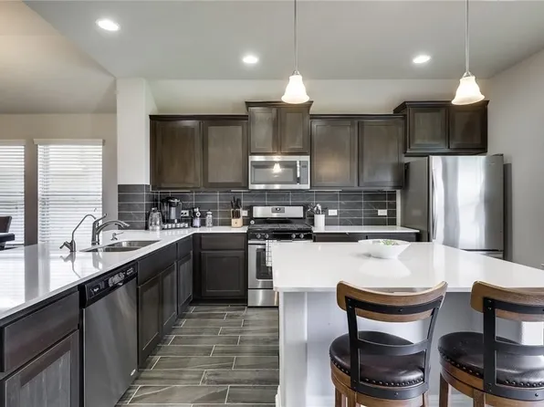8005 Mozart St, Round Rock, TX 78665