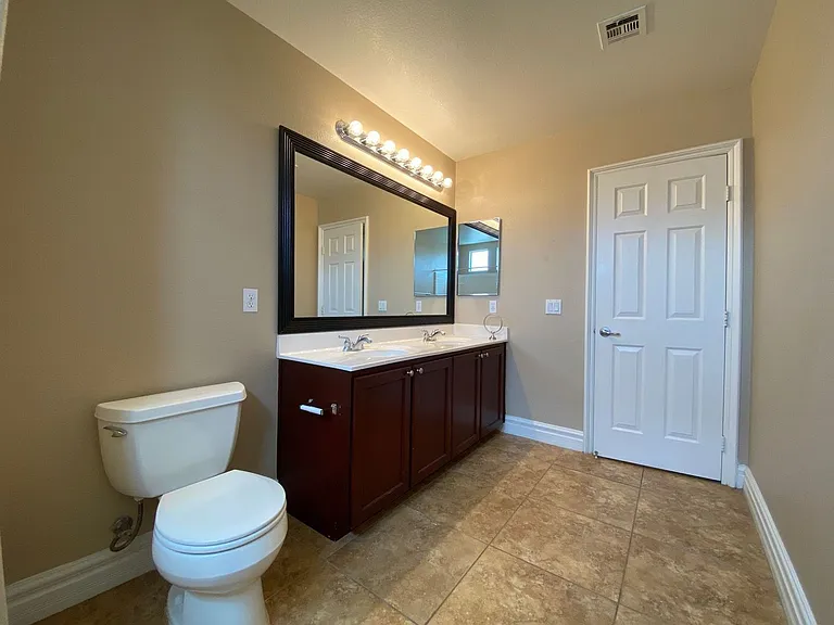6694 Aviston St — Photo 12