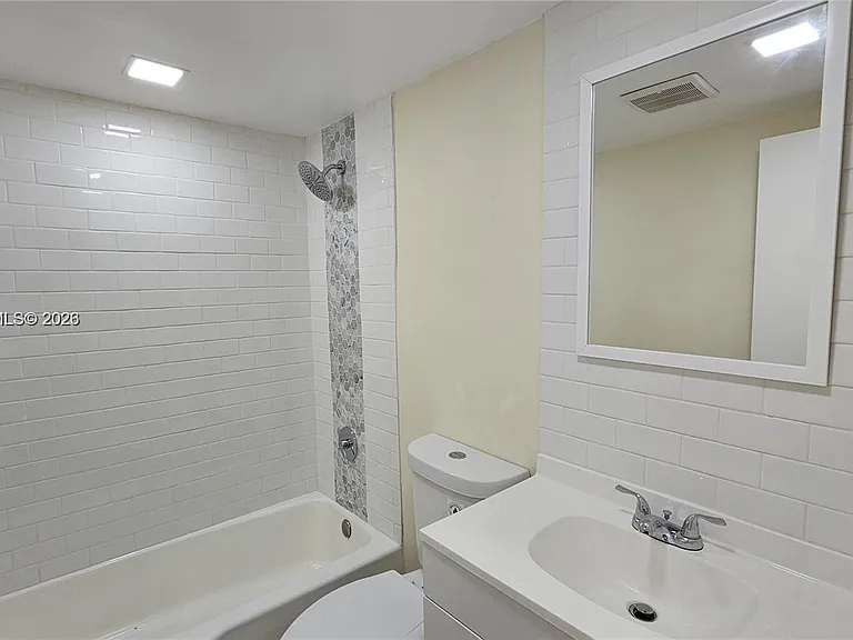 2918 Funston St #34B — Photo 8