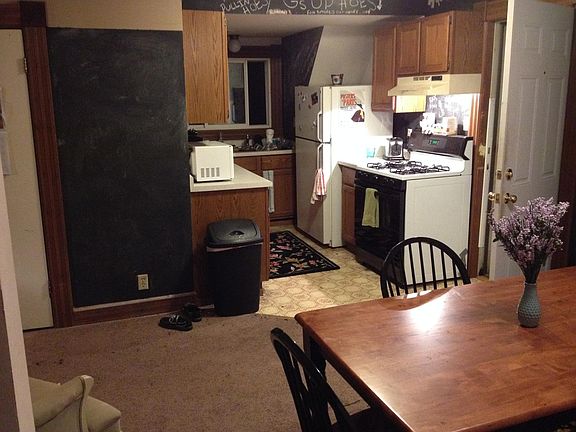 4th image of 2728 N Maryland Ave #3