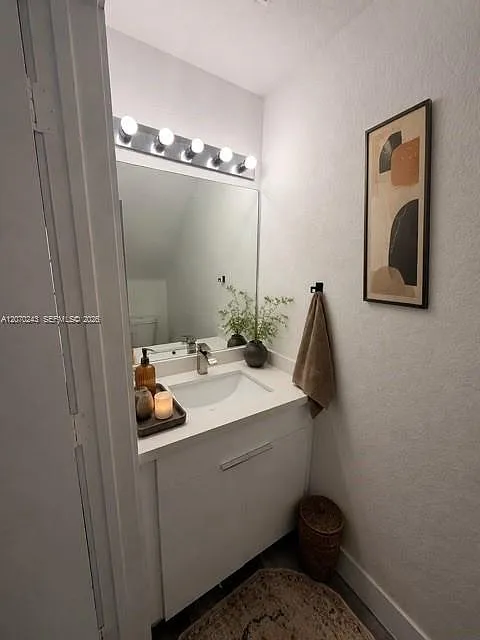 Aqua Vista Townhomes Cond — Photo 4