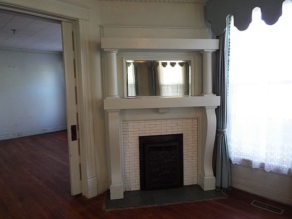 4th image of 1009 Prospect Avenue