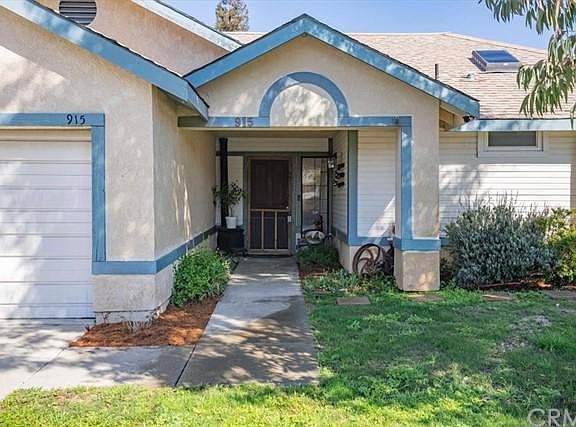 3rd image of 915 Wade Dr