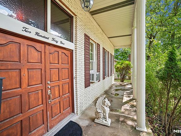 2nd image of 249 Knickerbocker Road