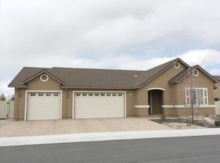 2385 Makenna Dr, Reno, NV 89521