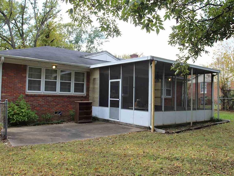 2nd image of 3492 Brookmeade St