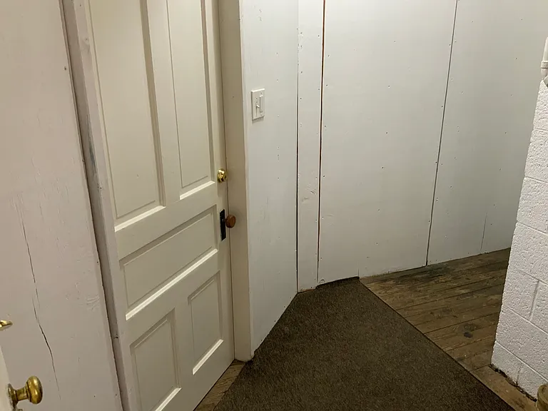 909 Sophia St #900 — Photo 5