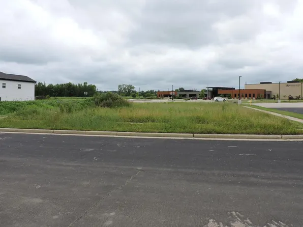 Lt40 MONTCLAIR PLACE, Fort Atkinson, WI 53538