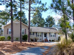 9 Lassiter Ln, Pinehurst, NC 28374