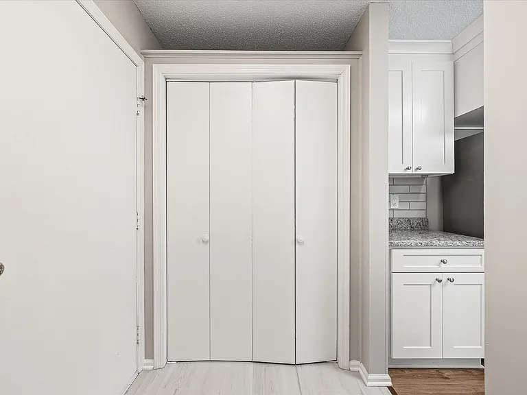 150 Pomeroy Dr — Photo 21
