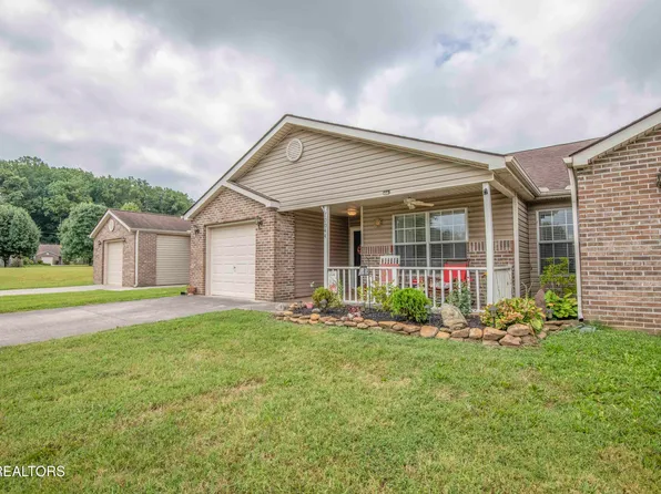 10044 Greylock Way, Knoxville, TN 37931