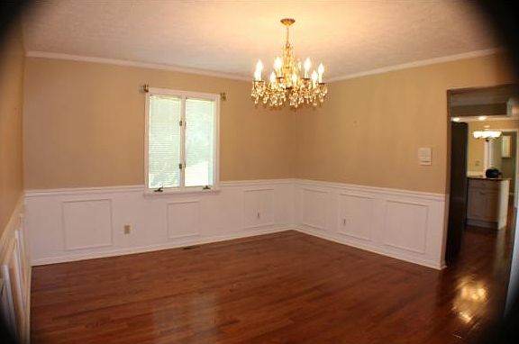 5th image of 2412 Rivermont Dr