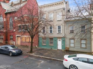 84 Clinton St, Albany, NY 12202