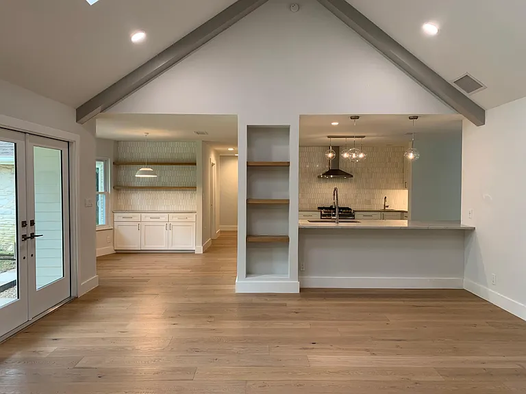7101 Mesa Dr — Photo 7