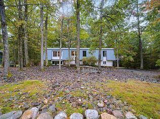29 Lake Shore Dr W, Rock Hill, NY