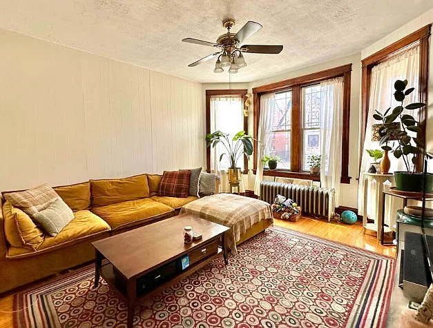 2721 N Monticello Ave #1 — Photo 2
