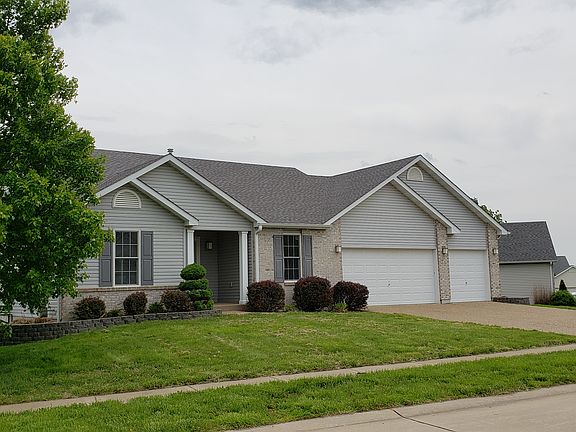 2nd image of 605 Colegrove Dr