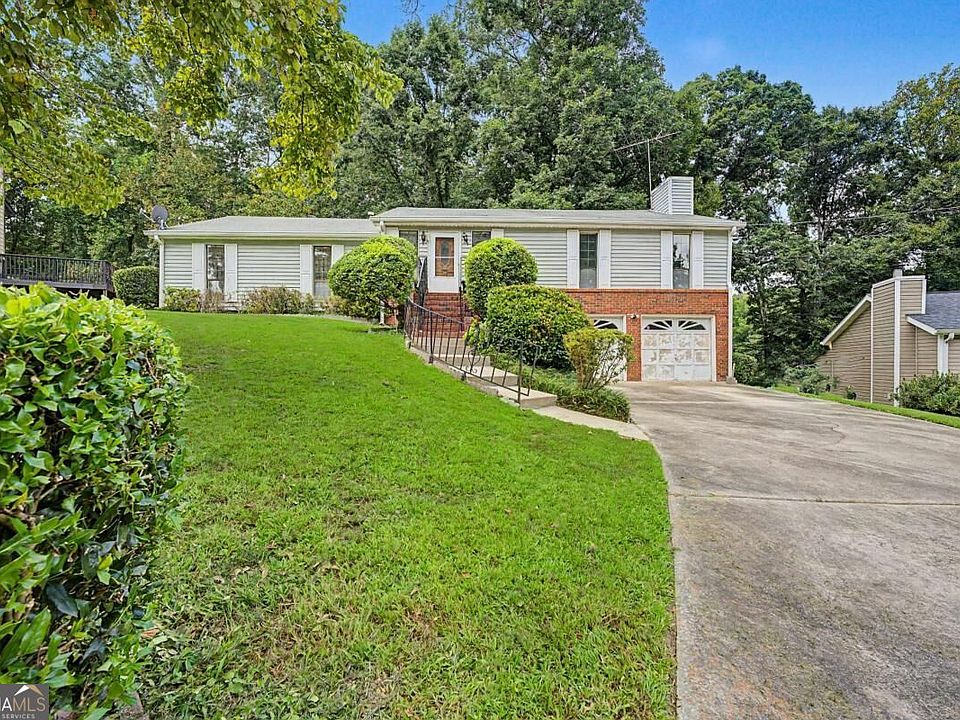 1st image of 2847 Kathryn Cir SW