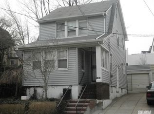 4244 155th St, Flushing, NY 11355