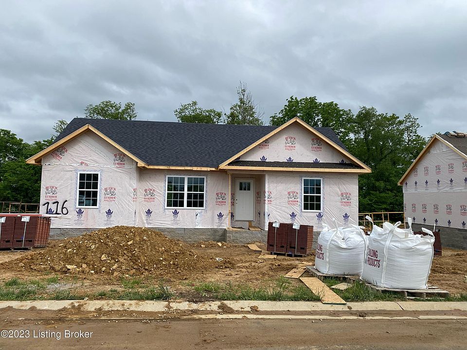 2nd image of 116 Magnolia Dr