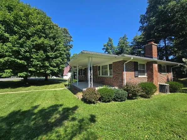 100 Painter Dr, Beckley, WV 25801