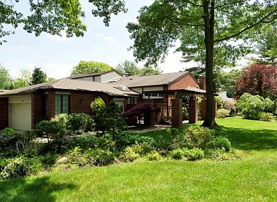 1st image of 107 Dove Hill Dr