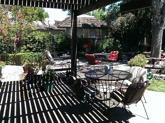 4th image of 2958 Honeysuckle Cir