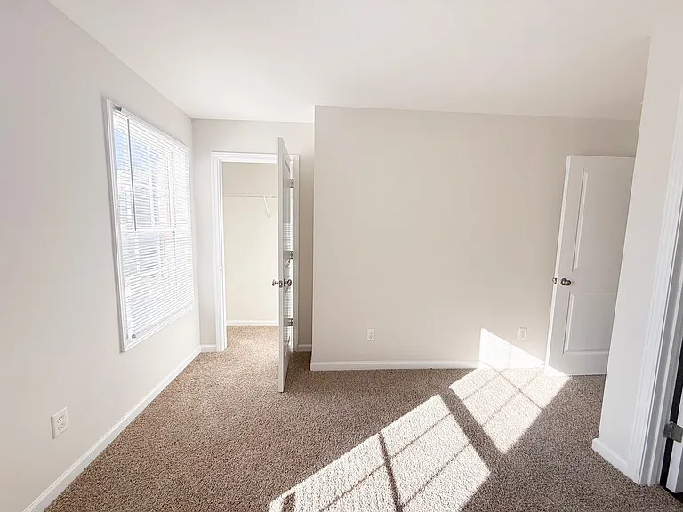 150 Alcorn St — Photo 17