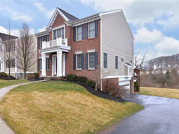 2nd image of 258 Strawberry Cir