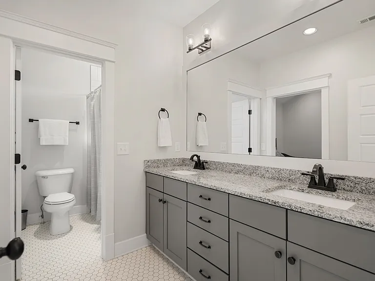 843 Clayton Ave — Photo 34