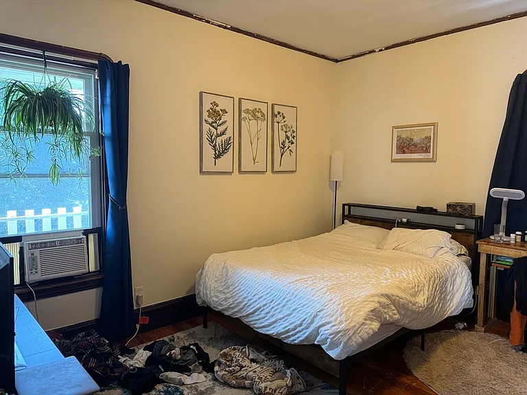 783 E 4th St #3 — Photo 12