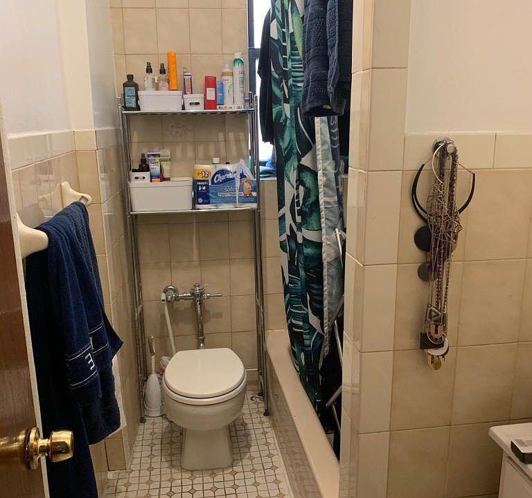 2nd image of 2585 36th St APT 3C