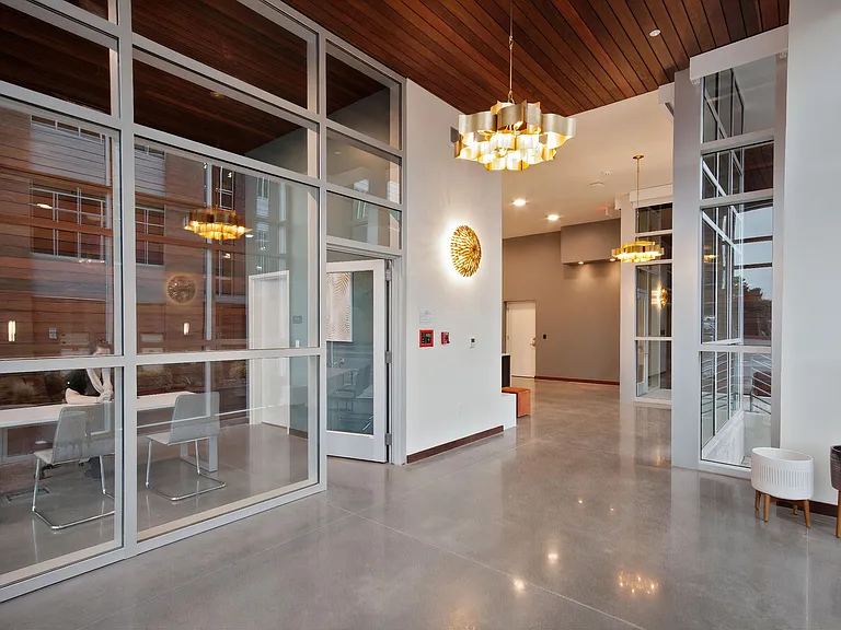 Laurel 42 — Photo 15