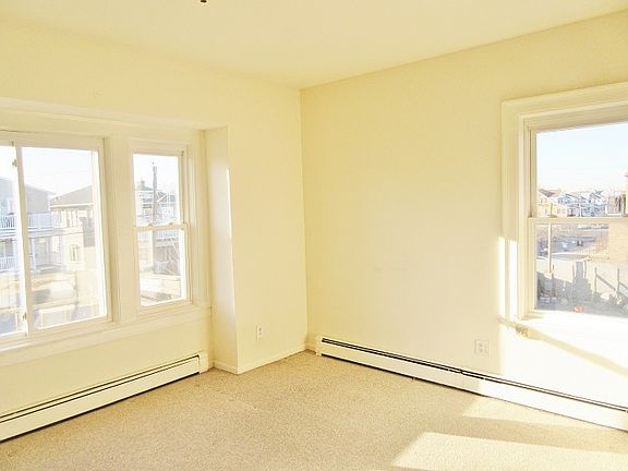 3rd image of 172 Beach 127th St APT 8