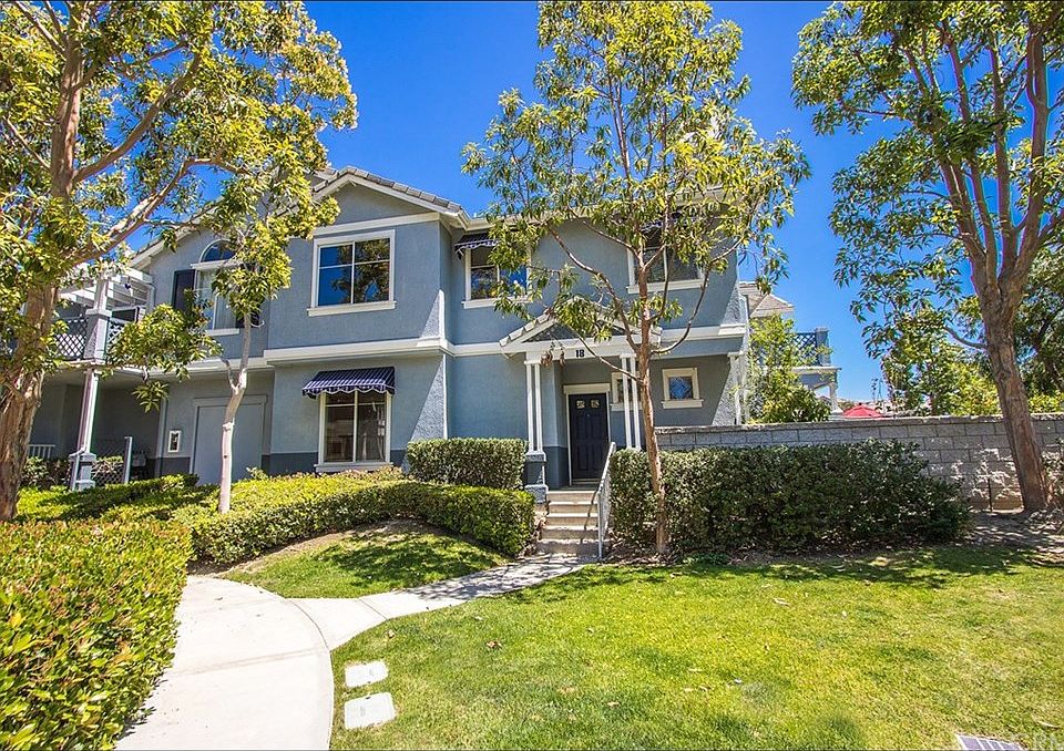 1st image of 18 Carlsbad Ln