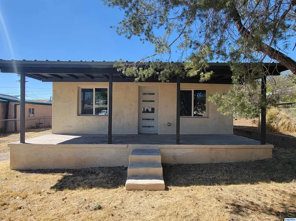 703 Lusk St, Bayard, NM 88023