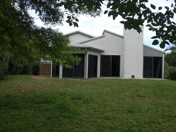 2nd image of 238 Overbrook Dr