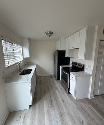 3rd image of 1045 Peach Ave Unit 53
