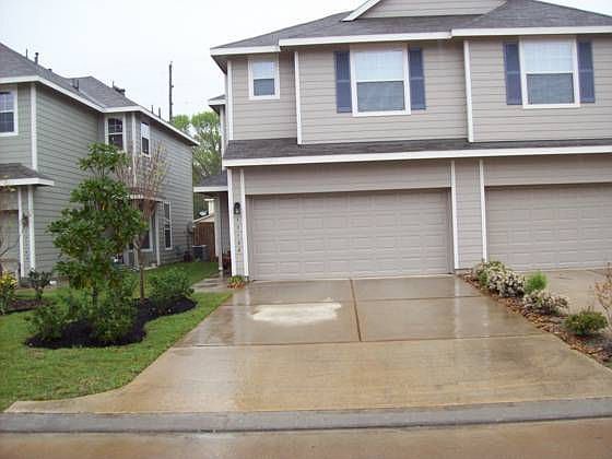 1st image of 17138 Oakwood Chase Dr