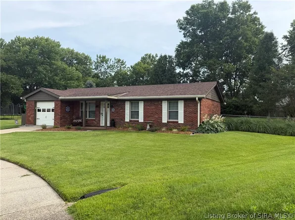 2300 Dunbar Drive, Jeffersonville, IN 47130